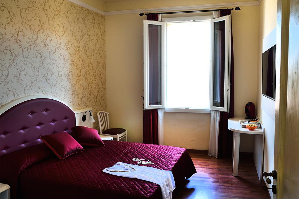 Boutique Hotel Casa Faccioli Болоня Стая снимка